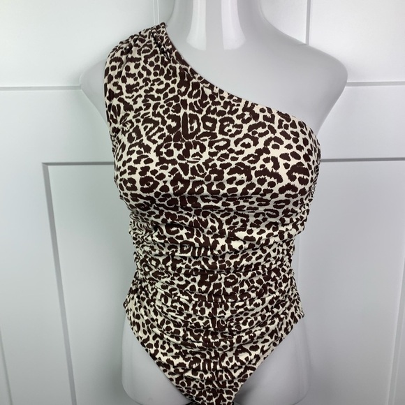 NWT J Crew Leopard Print One Shoulder Ruched One Piece Swimsuit Size 4 - Picture 1 of 6
